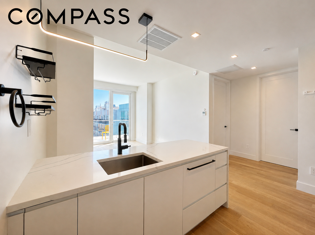 37-34 33rd Street, Unit 7H