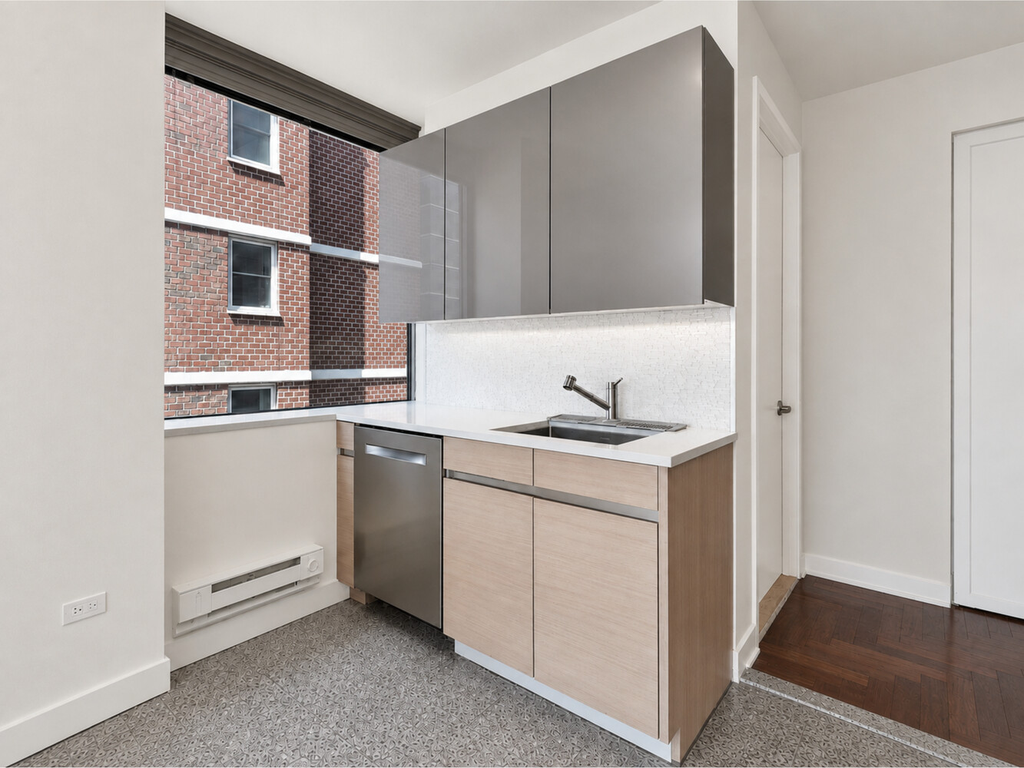 1965 Broadway, Unit 18H photo 18