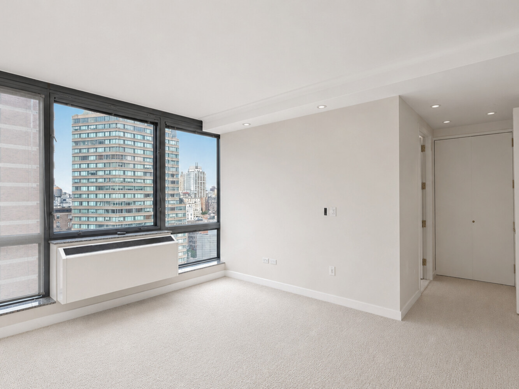 1965 Broadway, Unit 18H photo 23