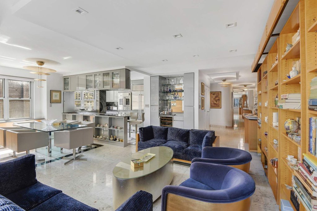 360 East 72nd Street, Unit B1409 photo 2