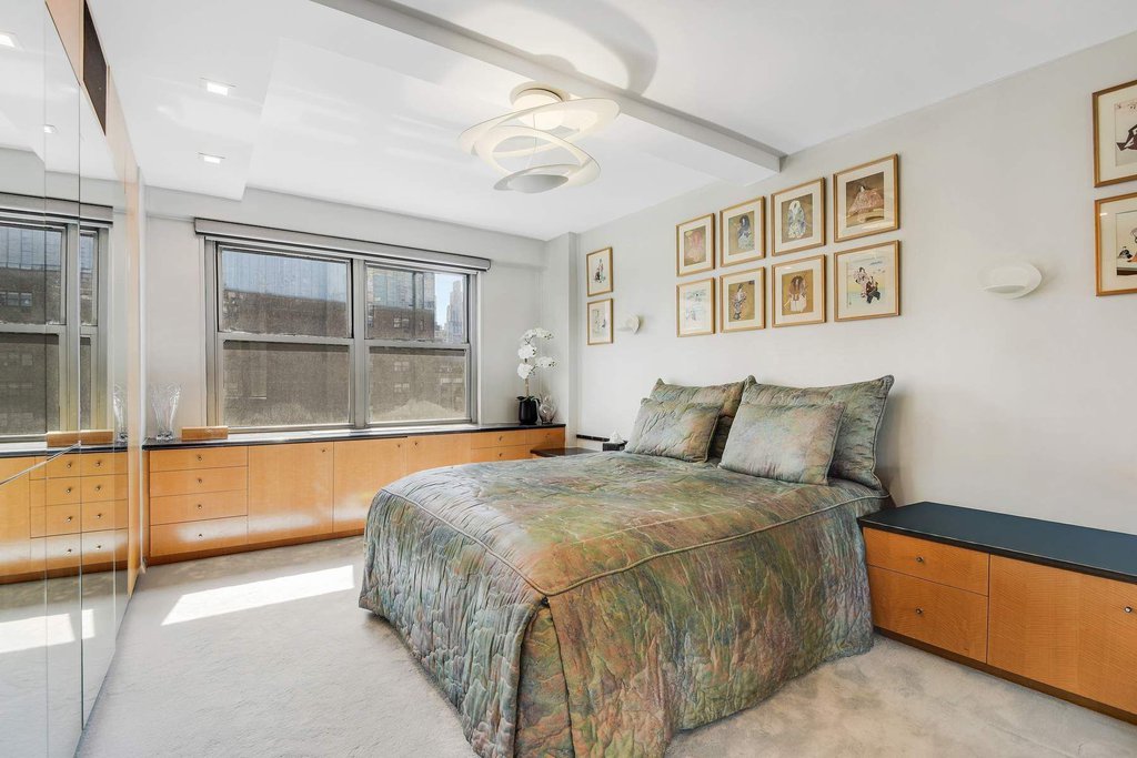 360 East 72nd Street, Unit B1409 photo 8