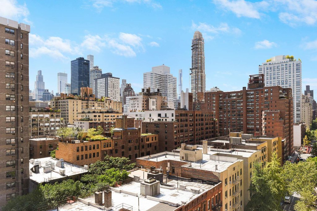 360 East 72nd Street, Unit B1409 photo 9