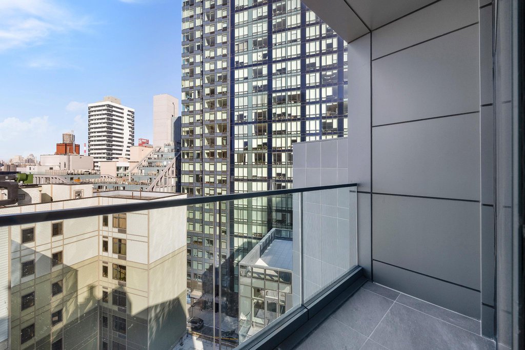 42-62 Hunter Street, Unit PHA