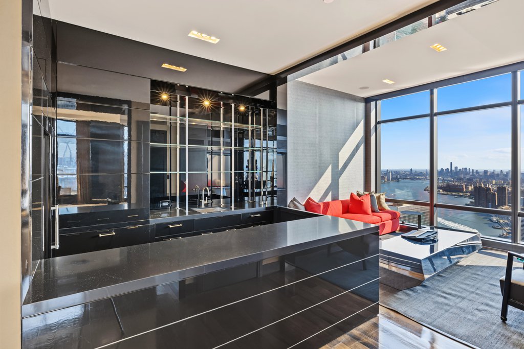 845 United Nations Plaza, Unit 77C photo 6