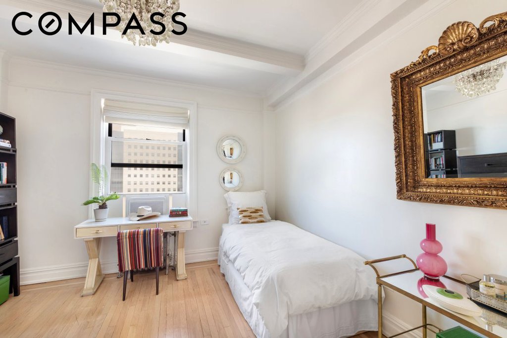 65 East 96th Street, Unit 15D photo 10