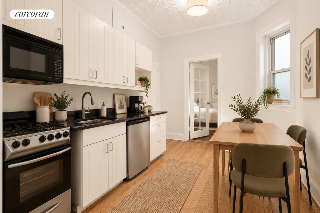 218 East 82nd Street, Unit 1FW photo 2