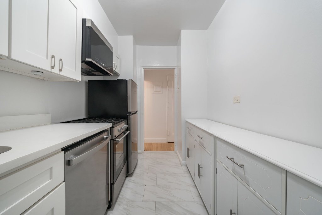 57 West 58th Street, Unit 7A photo 12