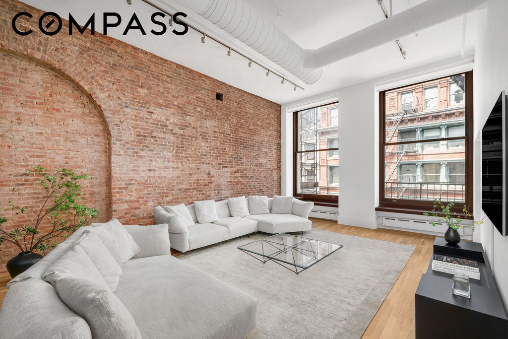 514 Broadway, Unit 4H photo 3