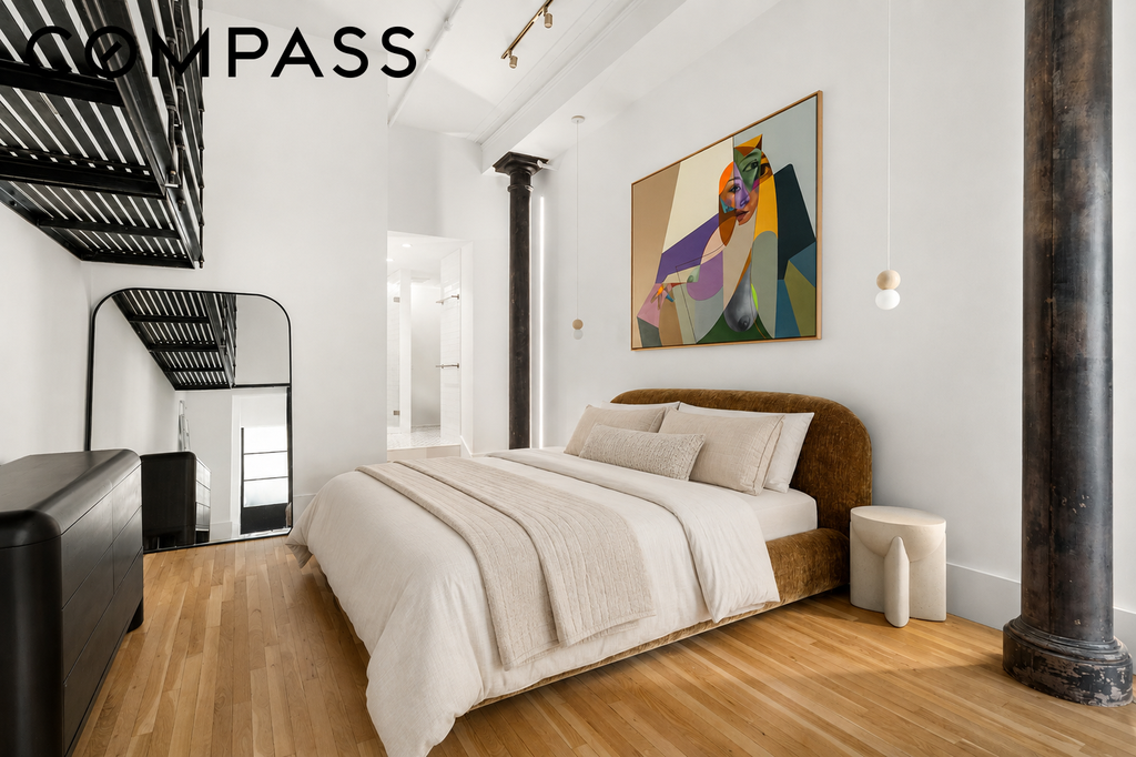 514 Broadway, Unit 4H photo 9