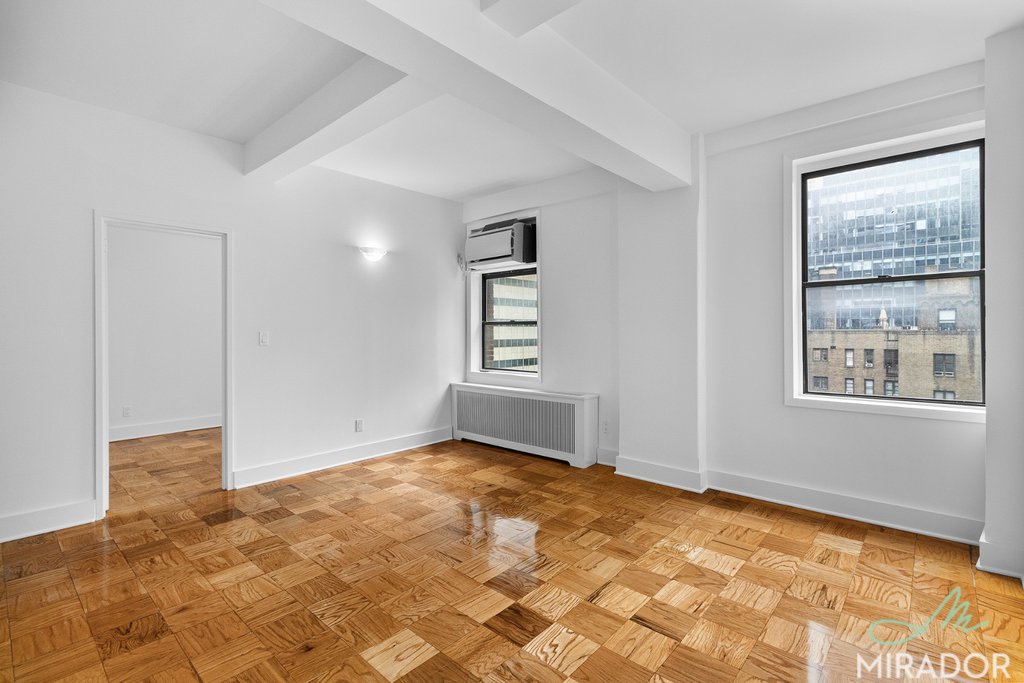 132 East 45th Street, Unit 11D