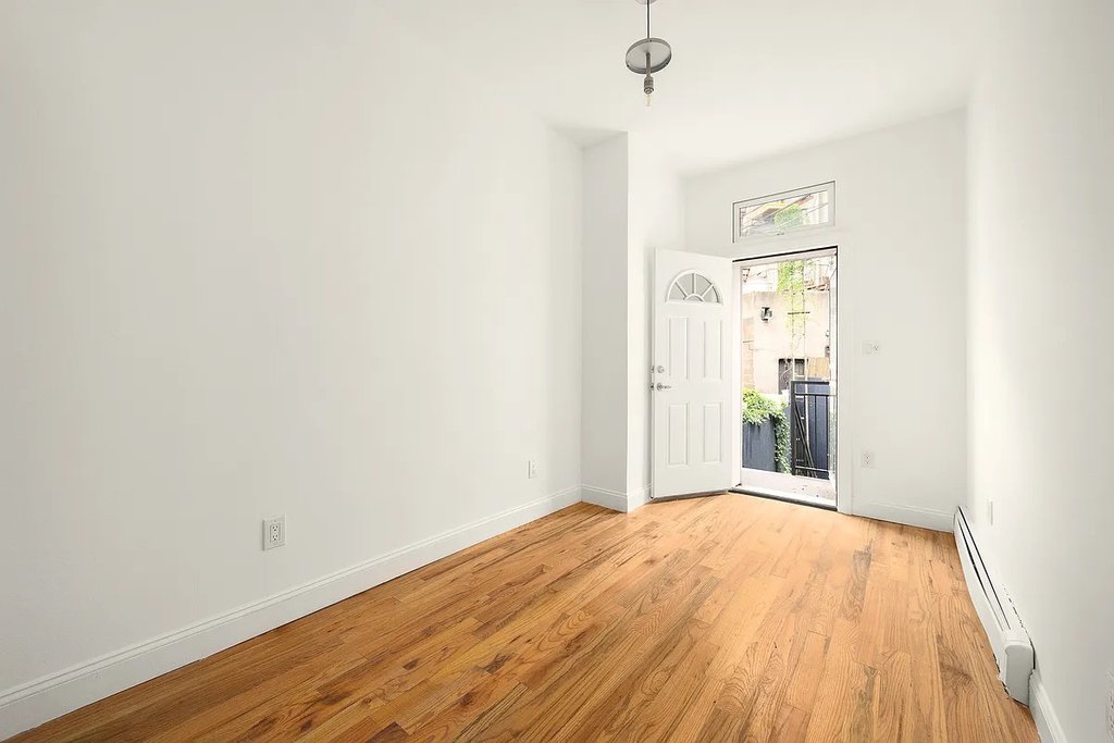 274 Bleecker Street, Unit TWN photo 22