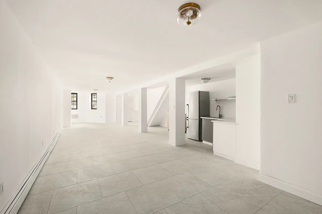 274 Bleecker Street, Unit TWN photo 25
