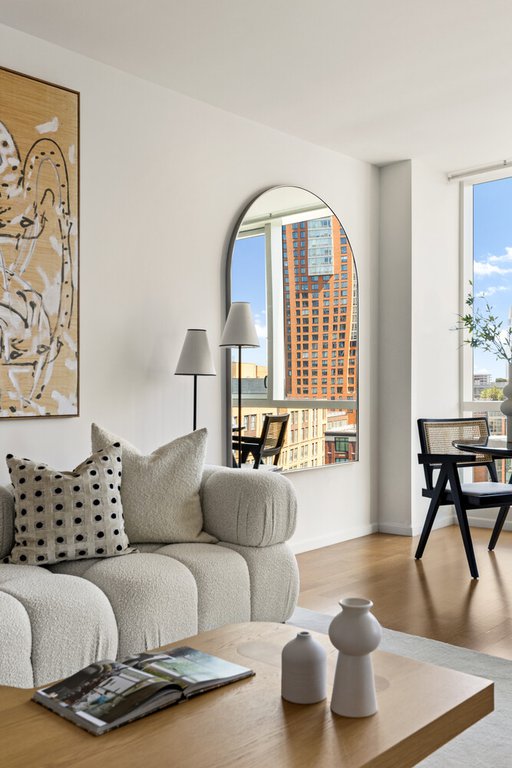 200 Chambers Street, Unit 17B photo 4