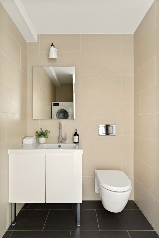 200 Chambers Street, Unit 17B photo 9