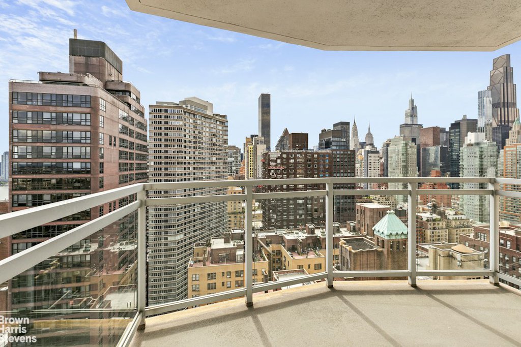 400 East 56th Street, Unit 28N photo 6