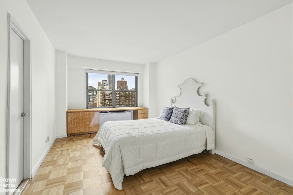 400 East 56th Street, Unit 28N photo 14