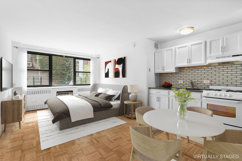 110 East 36th Street, Unit 1E