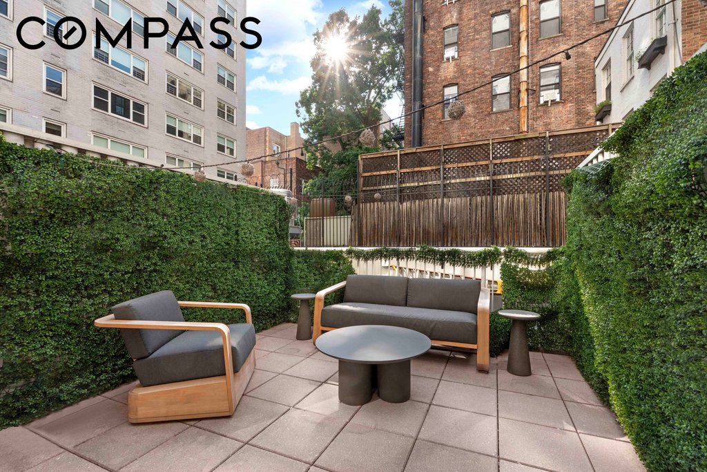 101 West 12th Street, Unit 2D photo 5