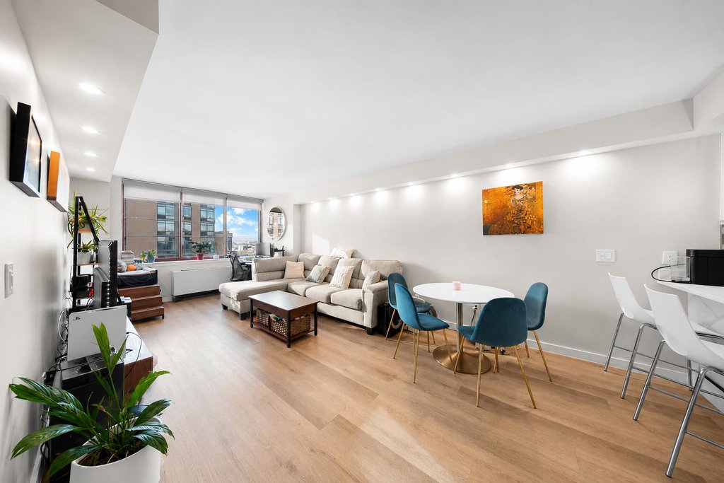 4-74 48th Avenue, Unit 35E photo 5