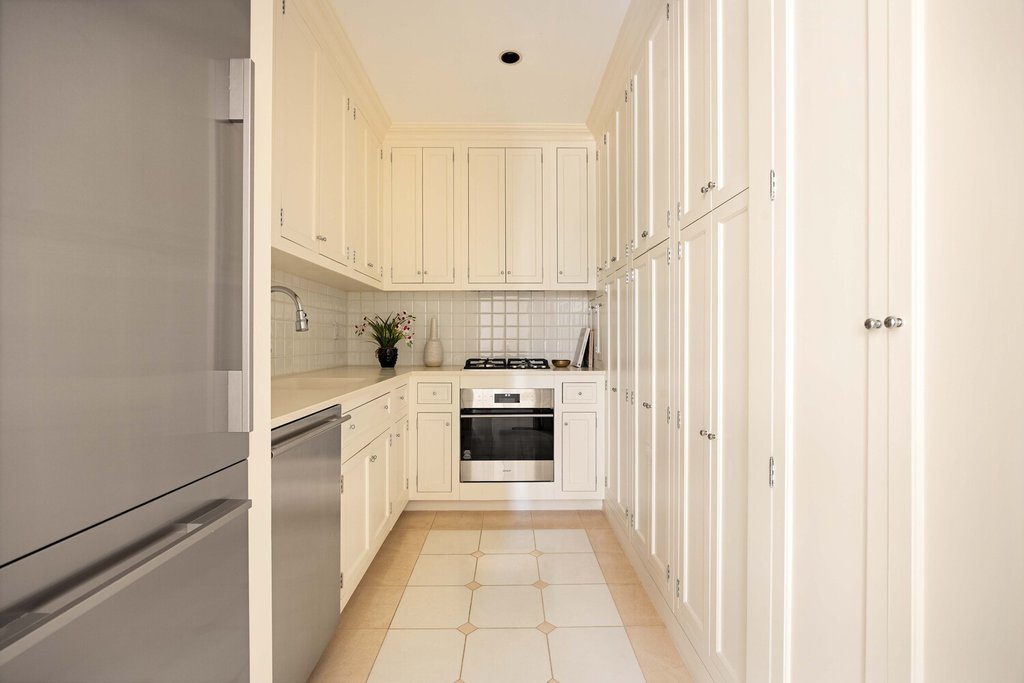525 Park Avenue, Unit 6B photo 11