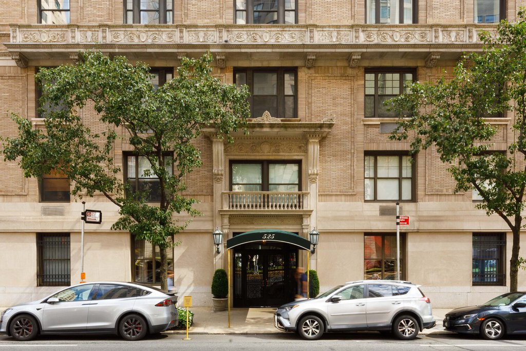 525 Park Avenue, Unit 6B photo 17