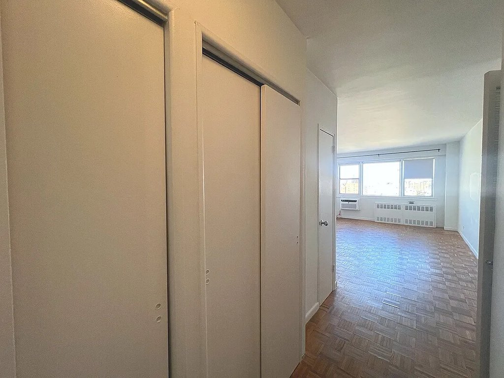 111 Third Avenue, Unit 17F photo 6