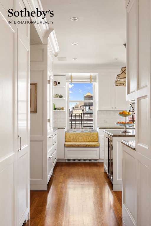 141 East 72nd Street, Unit 13 photo 11