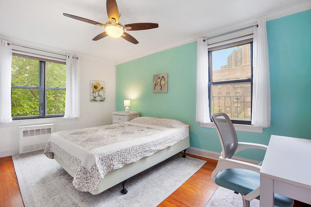 4489 Broadway, Unit 6C photo 4