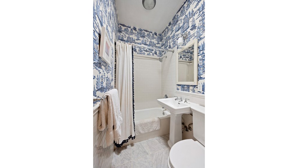 44 Remsen Street, Unit 10 photo 8