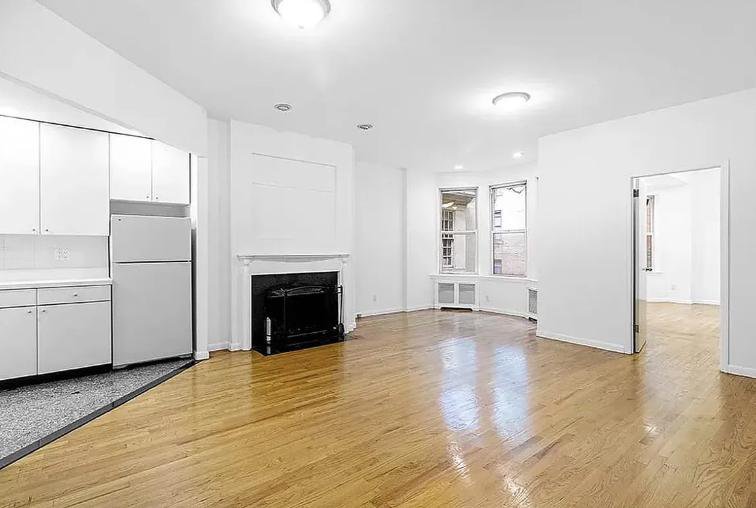40 East 65th Street, Unit 4R photo 3