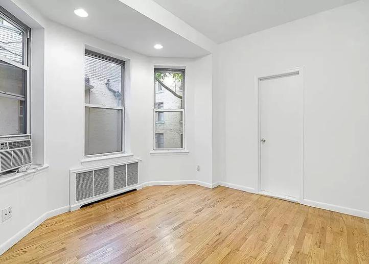 40 East 65th Street, Unit 4R photo 5