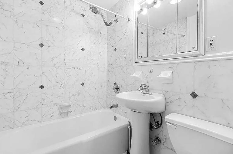 40 East 65th Street, Unit 4R photo 8