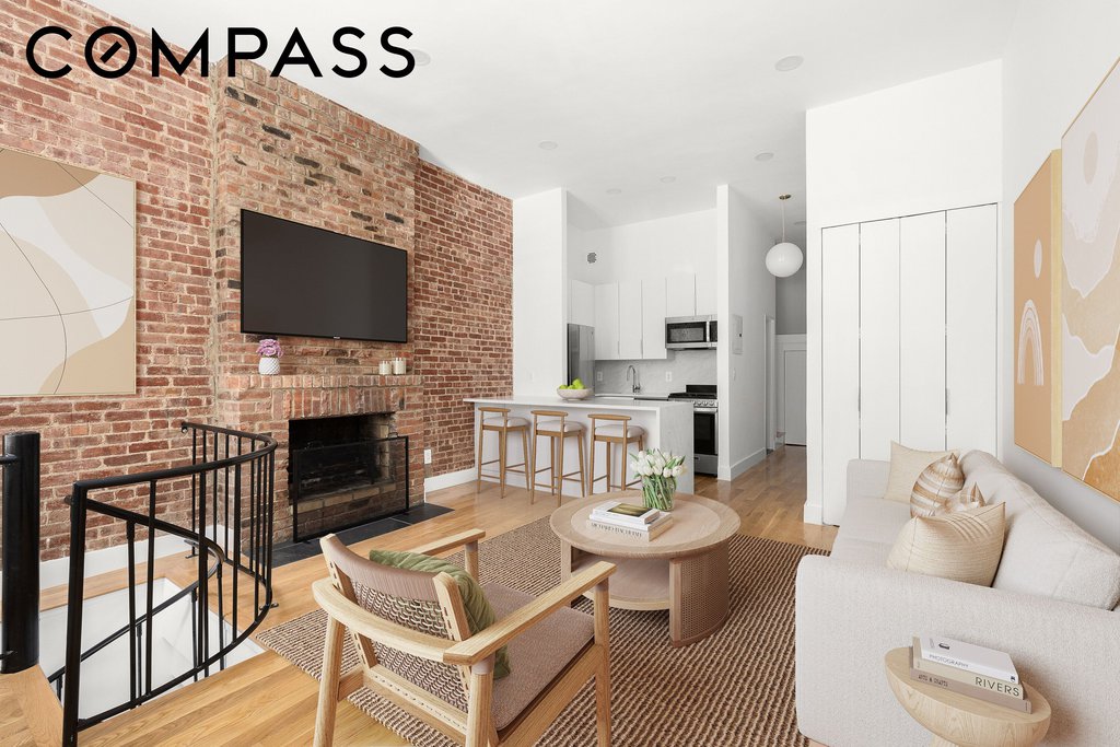 305 West 55th Street, Unit A