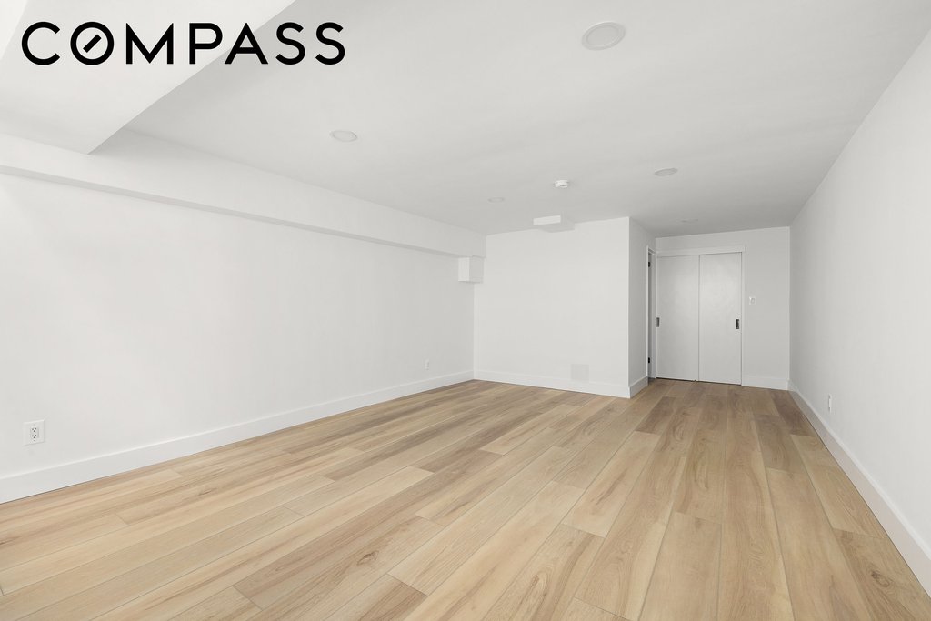 305 West 55th Street, Unit A photo 14