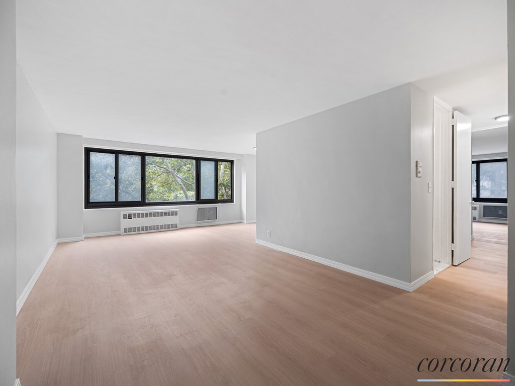 195 Willoughby Avenue, Unit 415 photo 7
