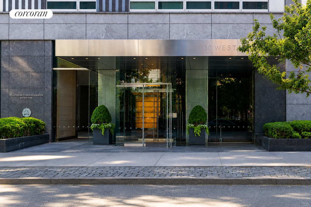30 West Street, Unit 12E photo 11