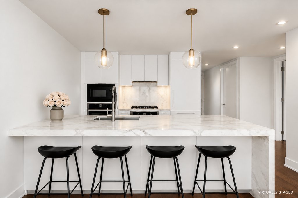 5 Franklin Place, Unit 9C photo 3