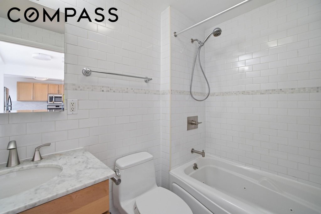 1735 Caton Avenue, Unit PHC photo 9