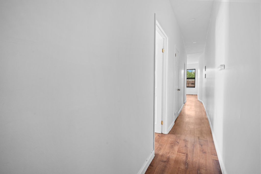 345 Bedford Avenue, Unit F4 photo 5