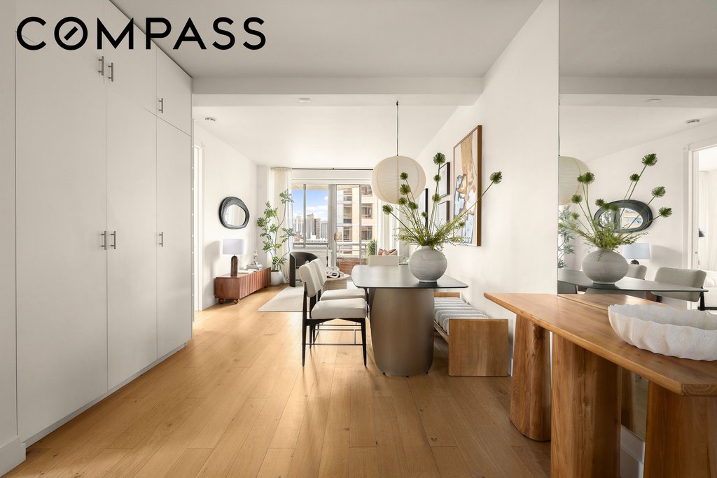 401 East 84th Street, Unit 15A photo 3