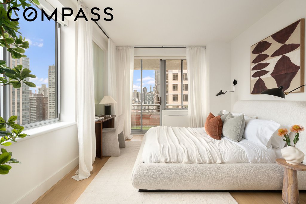 401 East 84th Street, Unit 15A photo 5