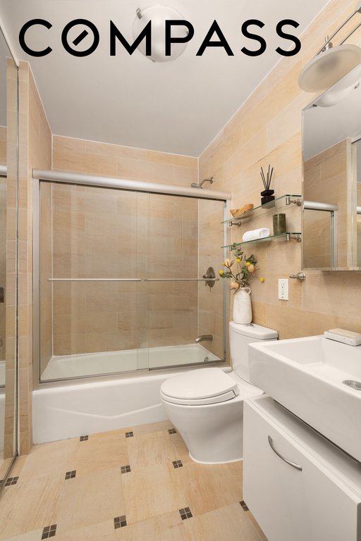 401 East 84th Street, Unit 15A photo 8