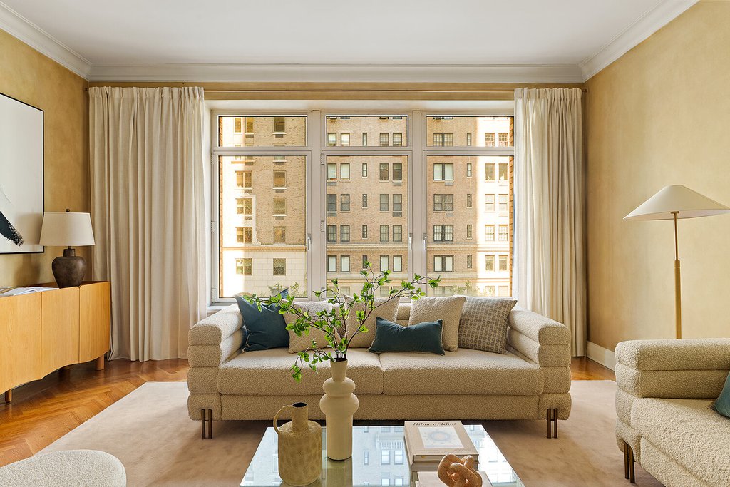 515 Park Avenue, Unit 4B