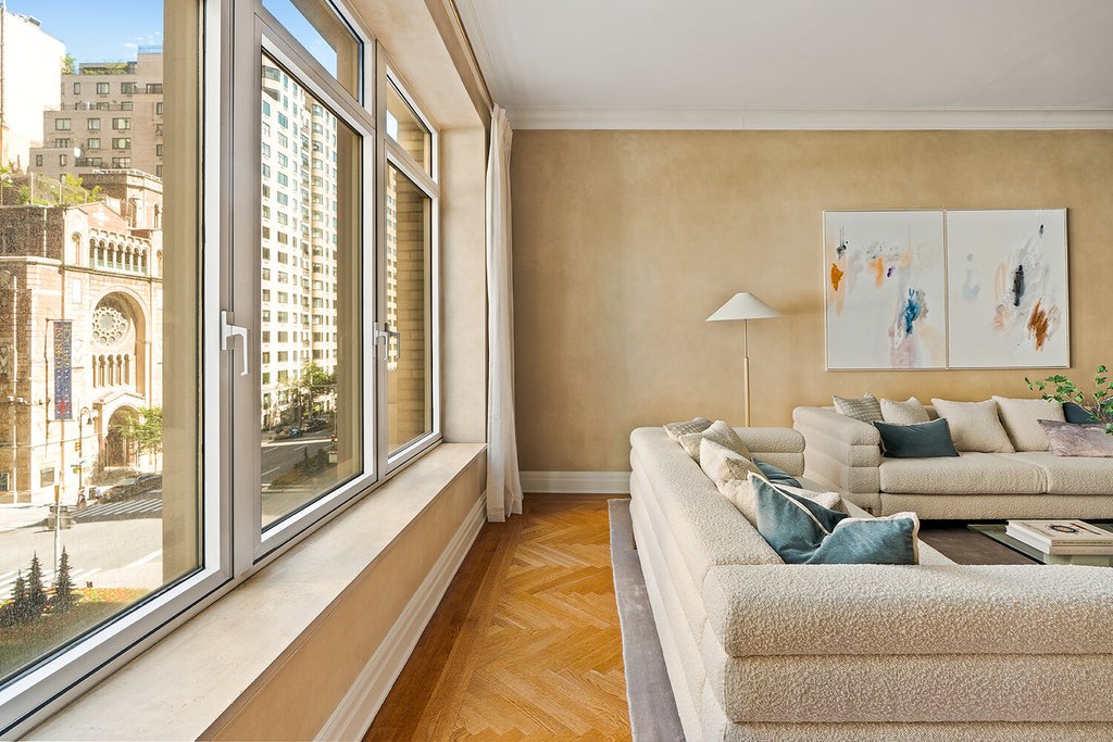 515 Park Avenue, Unit 4B photo 4