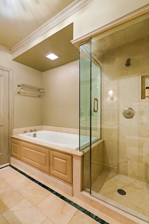 515 Park Avenue, Unit 4B photo 25