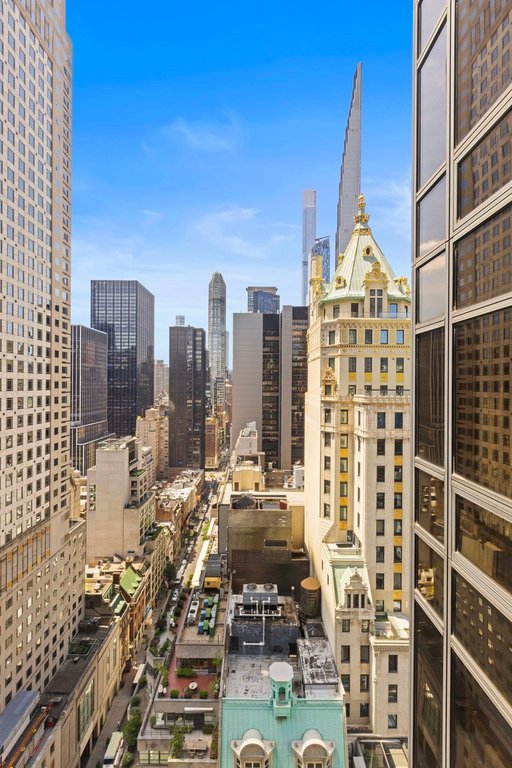 721 Fifth Avenue, Unit 30H photo 10