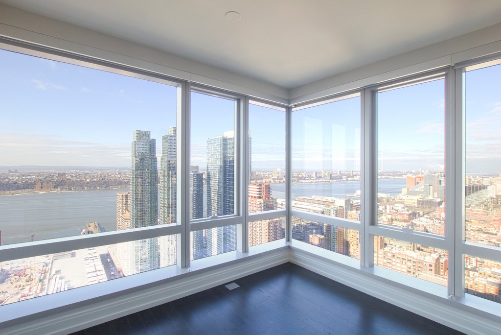 555 Tenth Avenue, Unit 51N photo 7