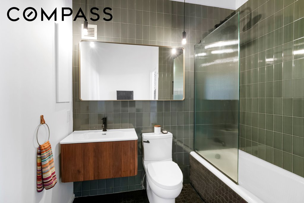 423 Atlantic Avenue, Unit 3J photo 10
