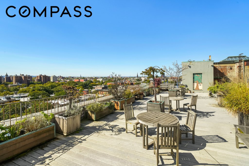 423 Atlantic Avenue, Unit 3J photo 11