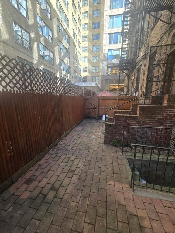 245 East 62nd Street, Unit 4 photo 7